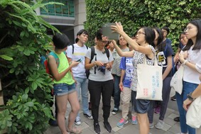 Dr. Caroline Law was delivering urban greenery knowledge to the participants