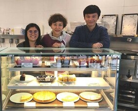 Indeed something to celebrate about - Esther TAM, Year-4 (left of photo) and SINCE Hugo Alexis, Year-1 (right) with mentee Ms Susan CHAN (Teaching Fellow of Public Relations and Management Programme) on successful entry to the PRPA ‘Student Attachment Programme 2018-19’.