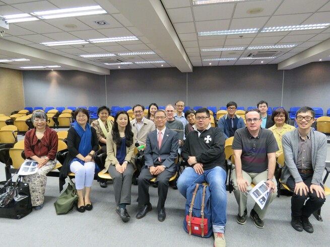 Group photo after the seminar